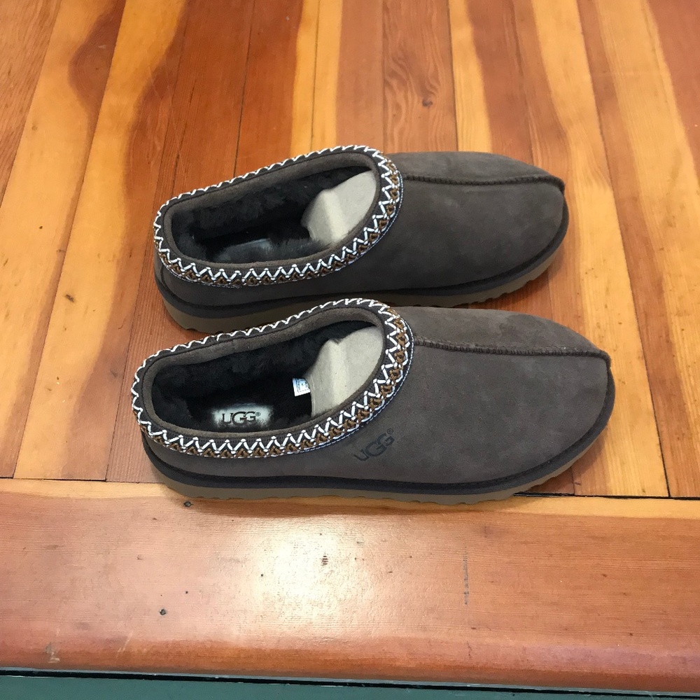 UGG Tasman Slipper
